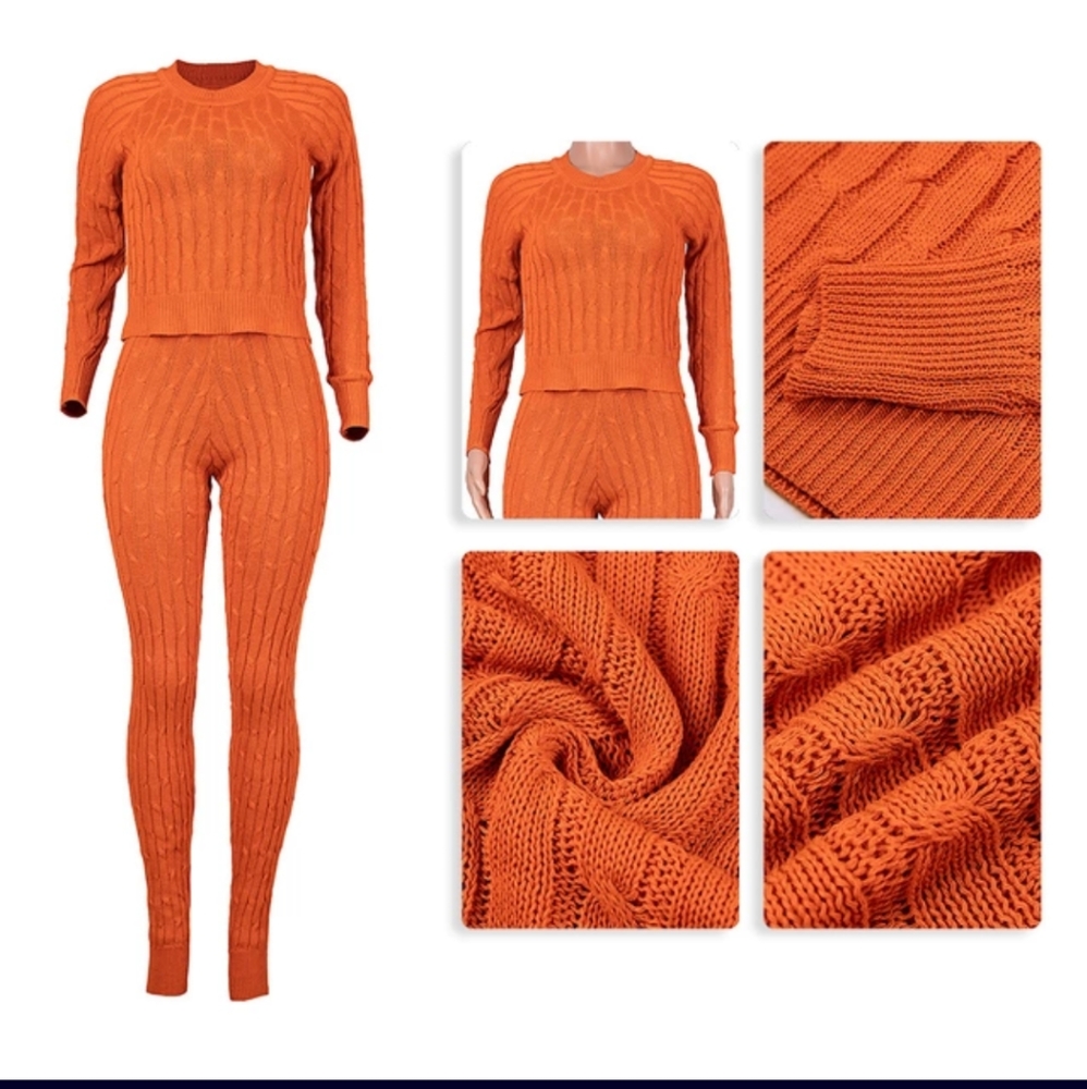 Womans 2 peice knitted suite - Picture 2 of 3